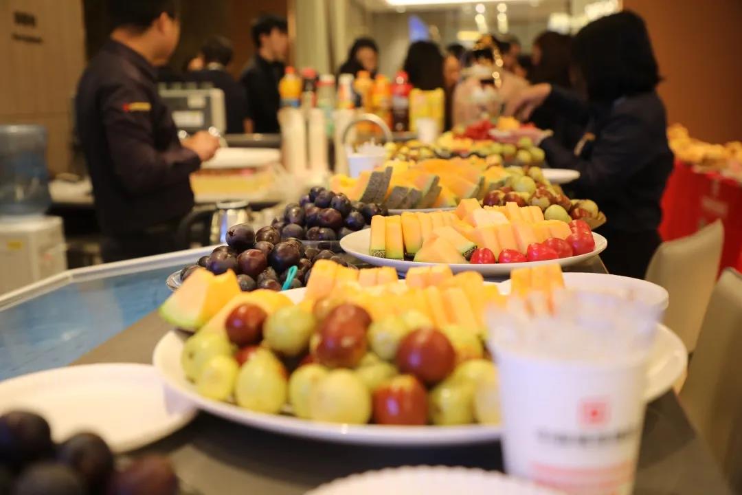 員工生日會(huì)丨金秋碩果，共度韶華，祝壽星們生日快樂！